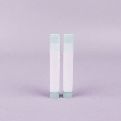 주문 주머니 크기의 맑은 디오더런트 용기 입술 손톱에 2.6g 디오더런트 스틱 빈 online manufacture