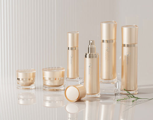 크림 컨테이너와 함께 6pcs 고급 아크릴 화장품 로션 펌프 병 세트 30ml - 120ml